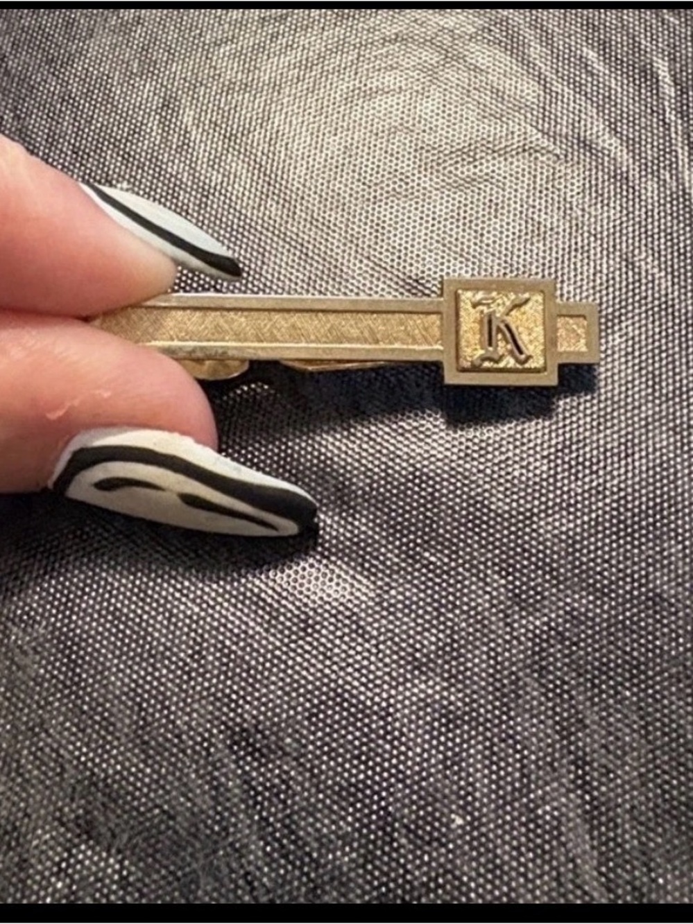 Gold Tone 'K' Monogram Tie Clip - Classic Men's Accessory